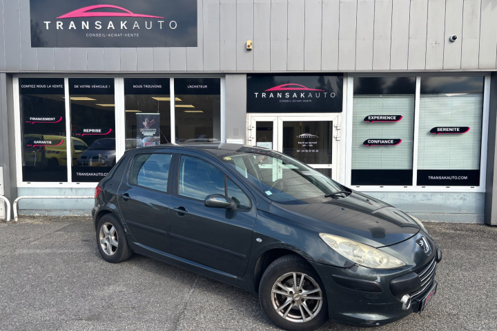 PEUGEOT 307