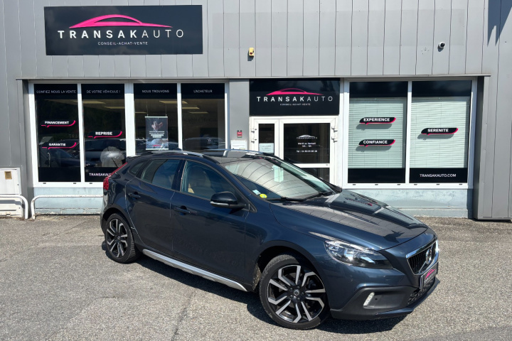VOLVO V40 CROSS COUNTRY