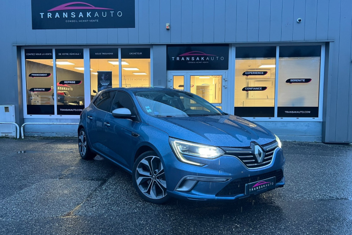 RENAULT MEGANE IV BERLINE