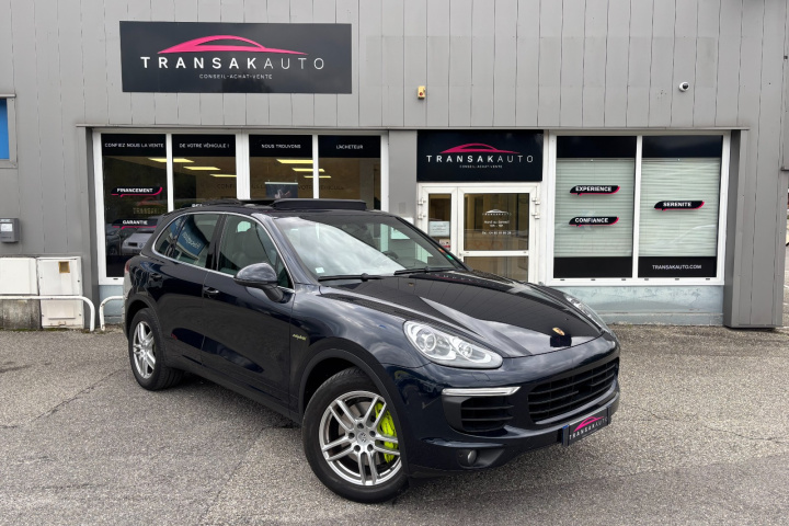 PORSCHE CAYENNE
