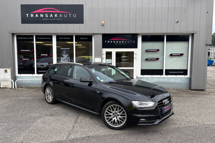 AUDI A4 AVANT