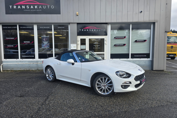 FIAT 124 SPIDER