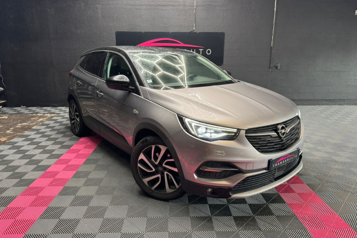 OPEL GRANDLAND X