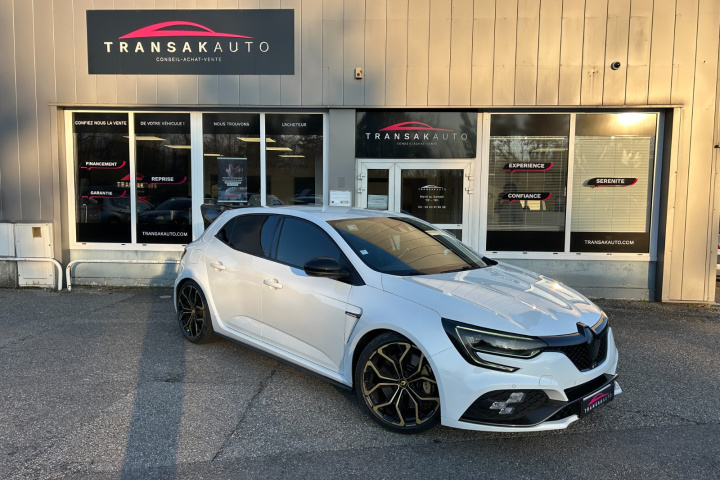 RENAULT MEGANE IV BERLINE