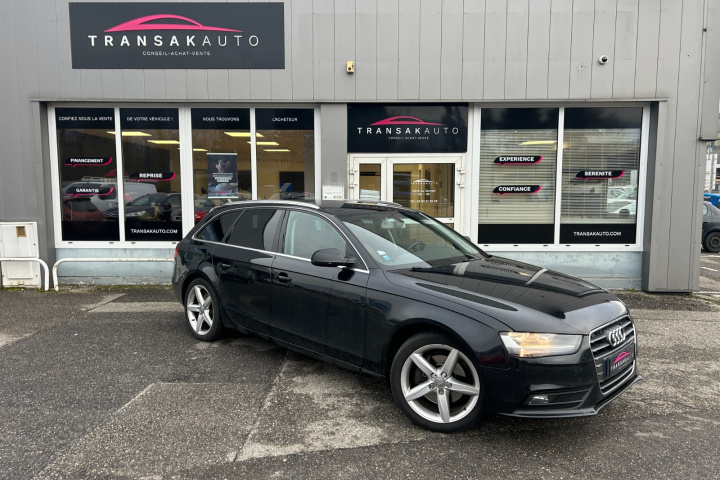 AUDI A4 AVANT